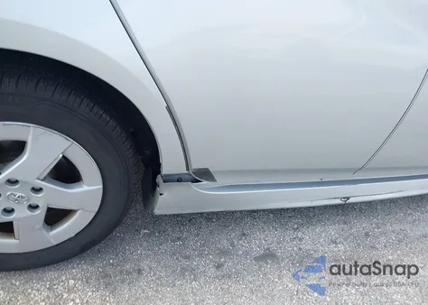 2011 Toyota Prius Two из США, поврежденный, VIN JTDKN3DUXB1421696